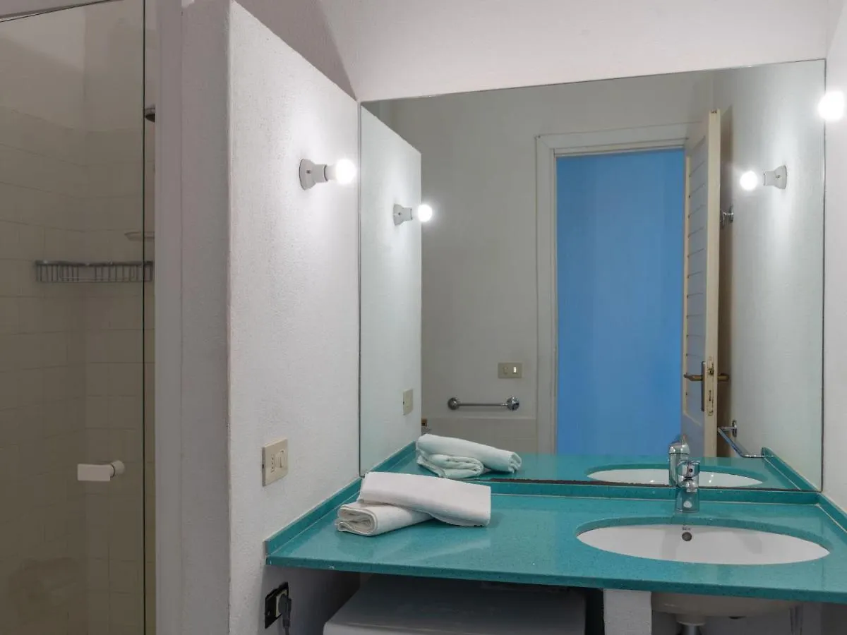 Appartamento Locazione Turistica Vista Playa 3 - GOA603 Golfo Aranci 0*,  Italia